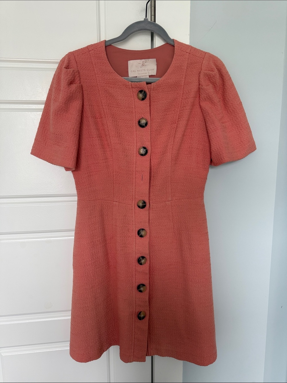 Gal Meets Glam Coral-Tone Button Front Mini Dress - Sz 6